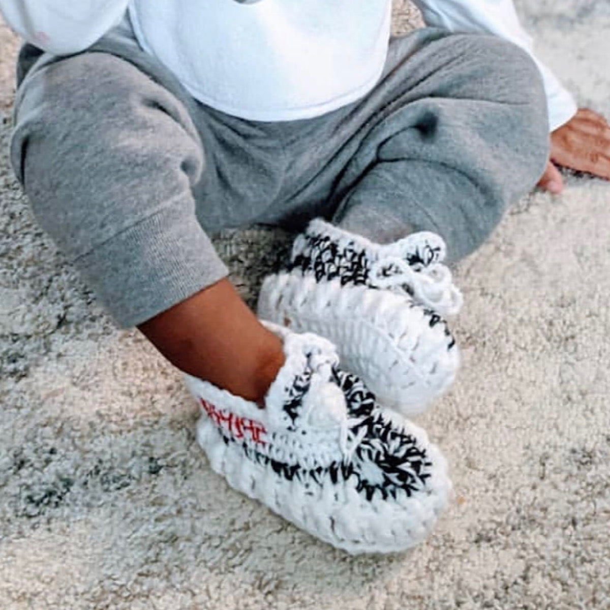 Baby Crochet Yzy Zebra - Main Image