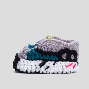 Baby Crochet Yzy Wave (Soft felt non-slip bottom & Shoe Box) – ItzzyBitzzy